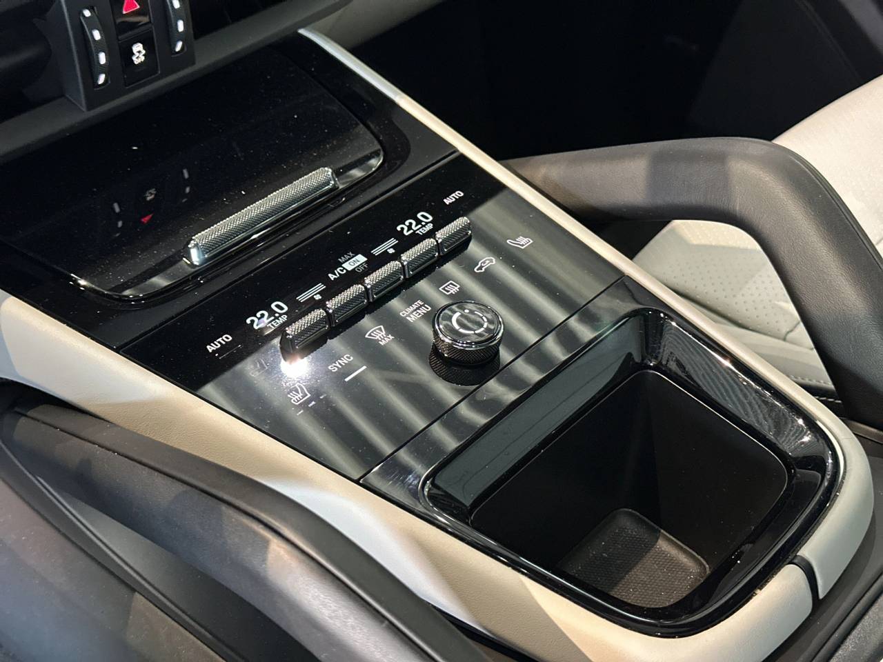 Porsche Cayenne III ph2 E-Hybrid - 2024 - Joinsteer - #28