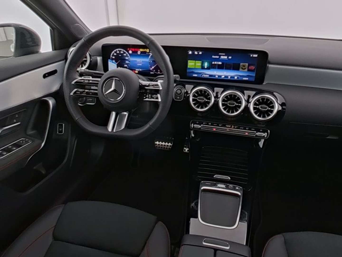 Mercedes Classe A 220 AMG LINE - 2025 - Joinsteer - #3