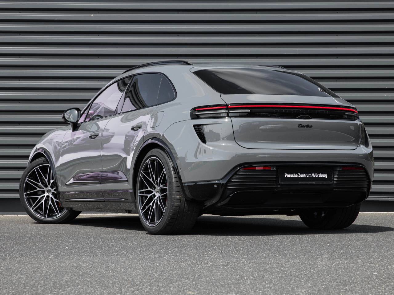 Porsche Macan Electrique Turbo - 2025 - Joinsteer - #3