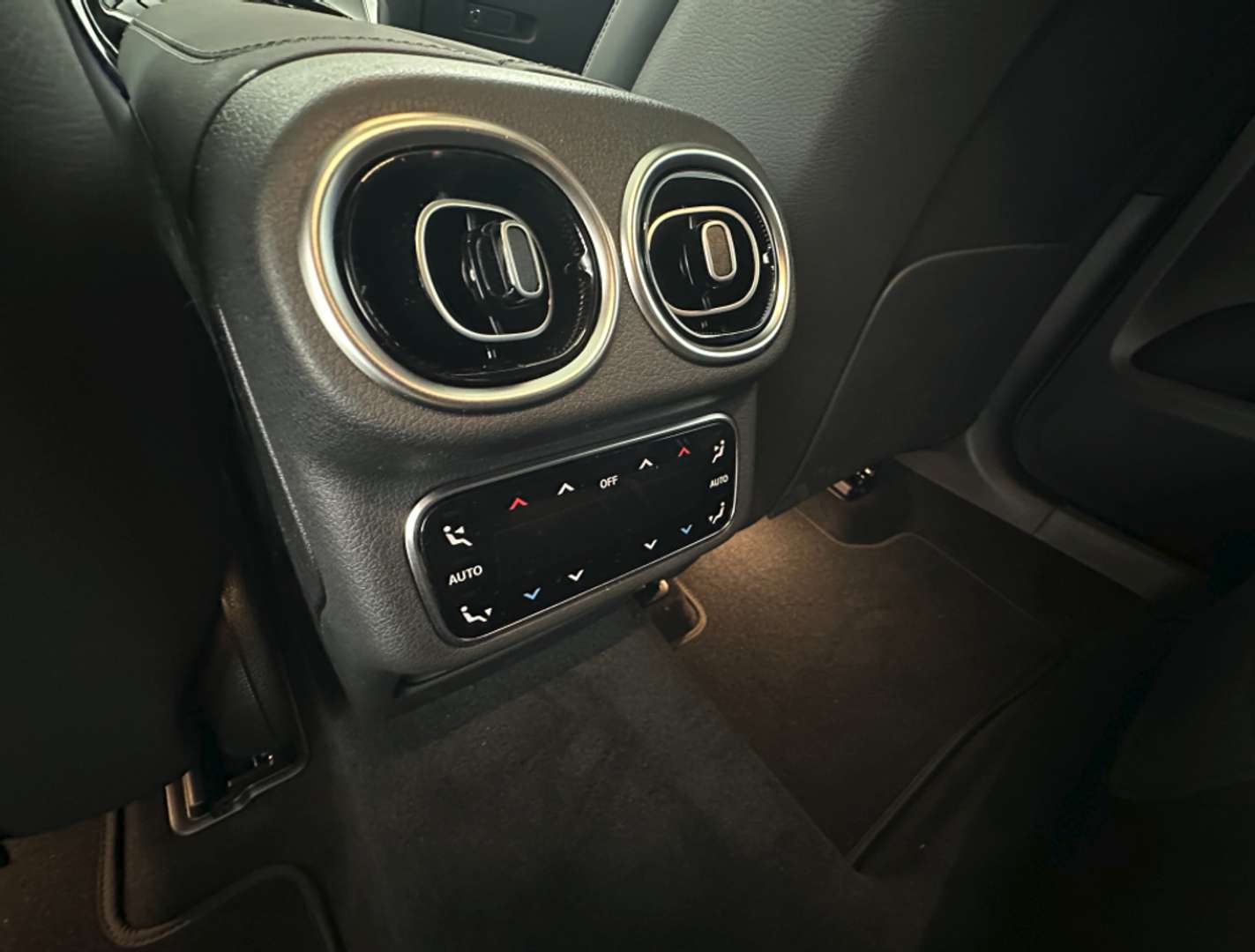 Mercedes GLC Coupé 300 AMG Line - 2025 - Joinsteer - #34