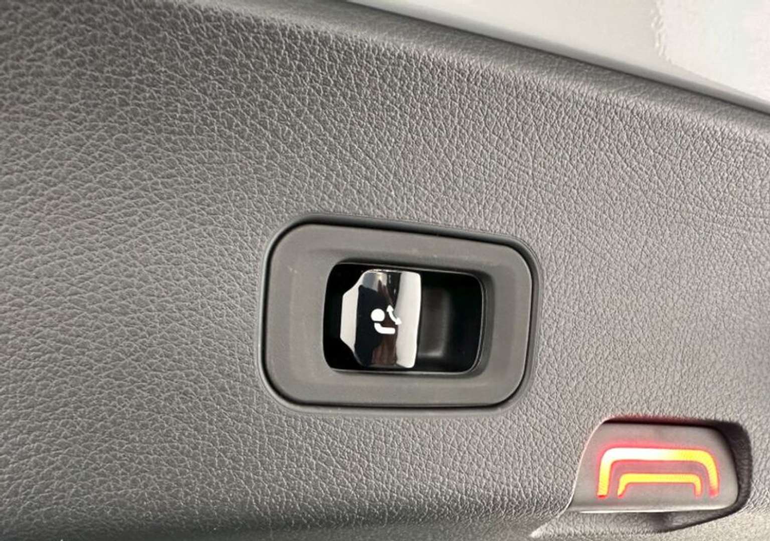 Mercedes GLC Coupé 300 AMG Line - 2025 - Joinsteer - #35