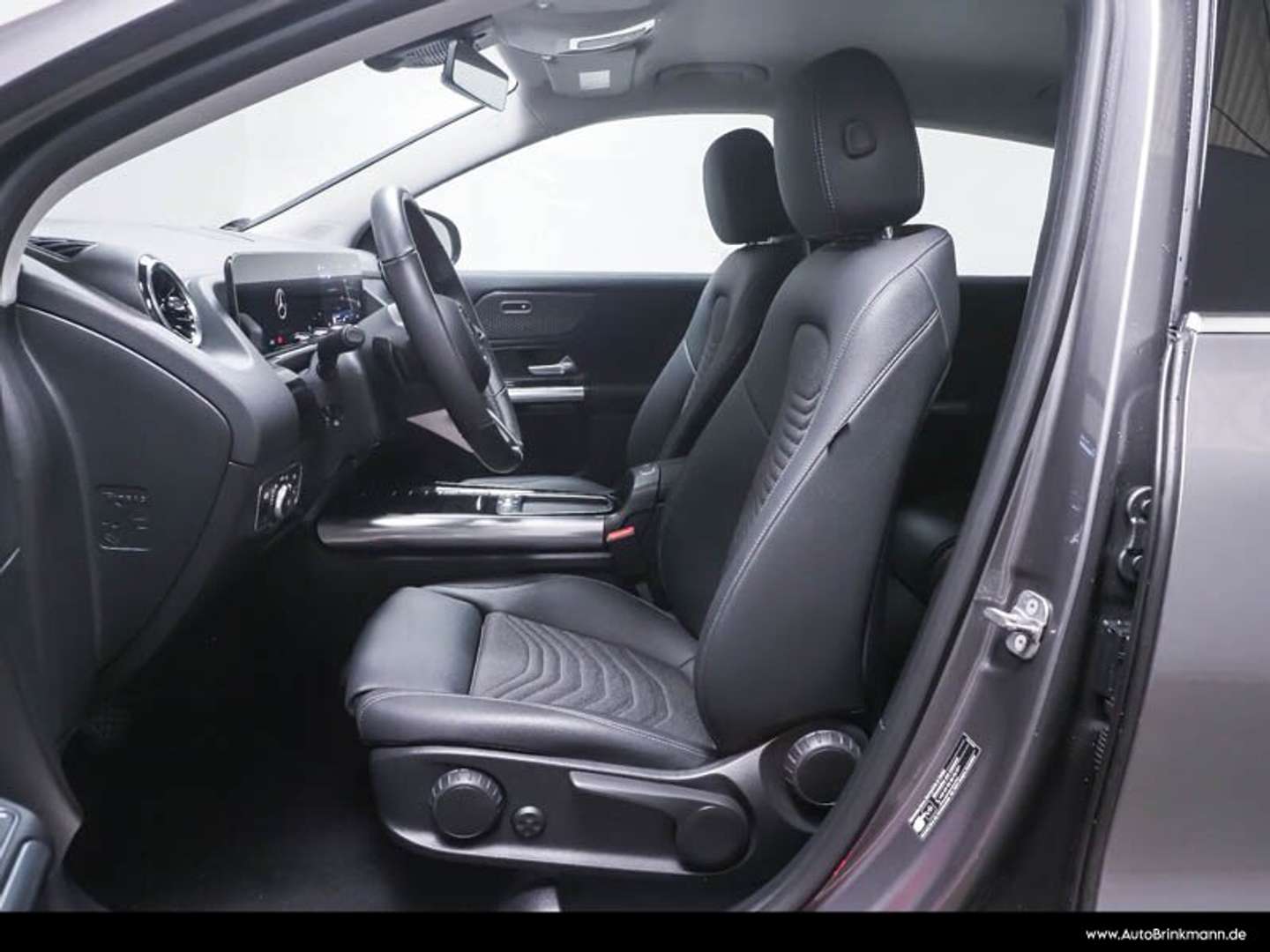 Mercedes GLA 180 - 2025 - Joinsteer - #5