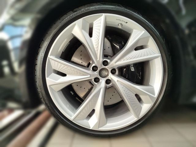 Audi RS6 Avant Performance Performance Quattro Tiptronic - 2026 - Joinsteer - #3