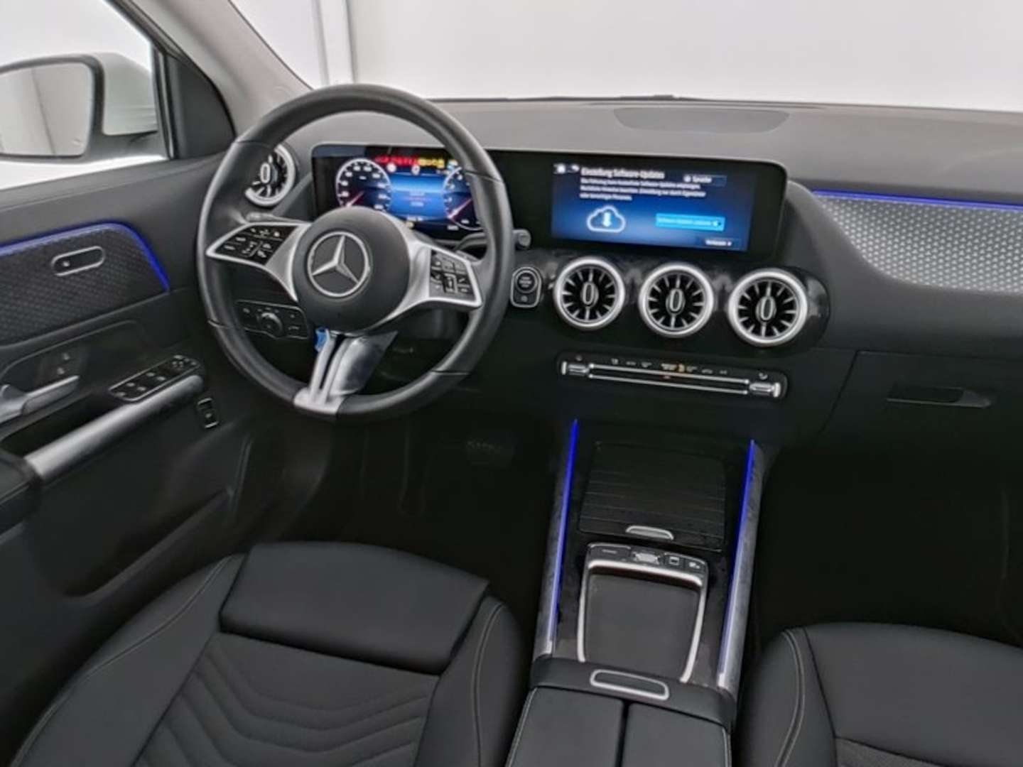 Mercedes GLA 200 Progressive - 2024 - Joinsteer - #6
