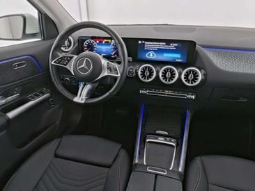 Mercedes GLA 200 Progressive — photo 6