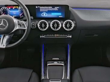Mercedes GLA 200 Progressive — photo 7