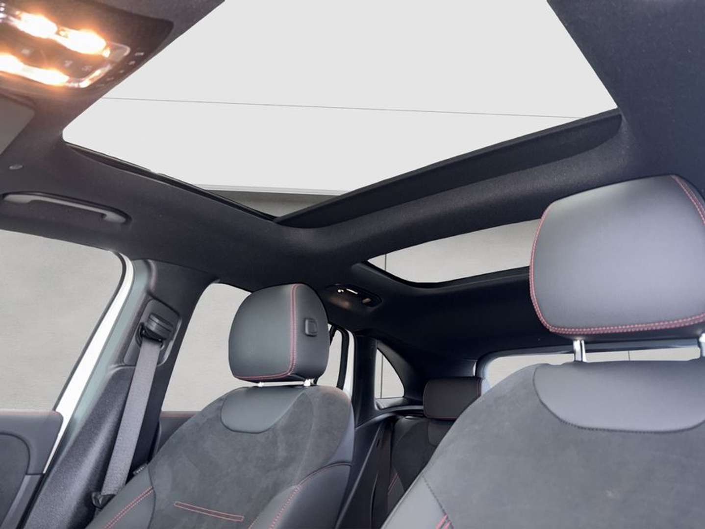 Mercedes GLA 200 - 2025 - Joinsteer - #13