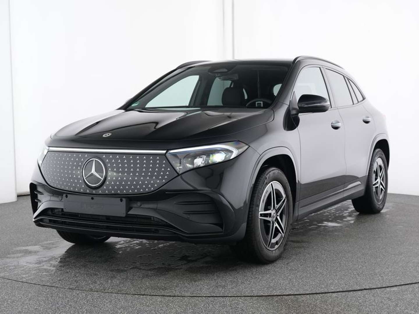 Mercedes EQA 300 Night Edition - 2025 - Joinsteer - #1