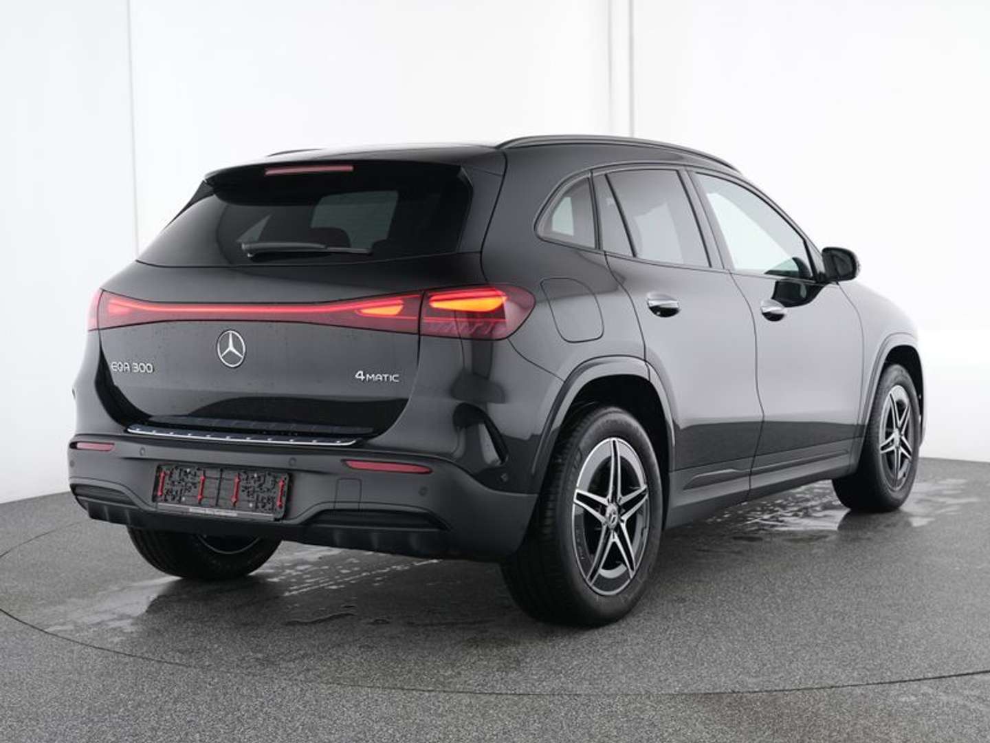 Mercedes EQA 300 Night Edition - 2025 - Joinsteer - #2