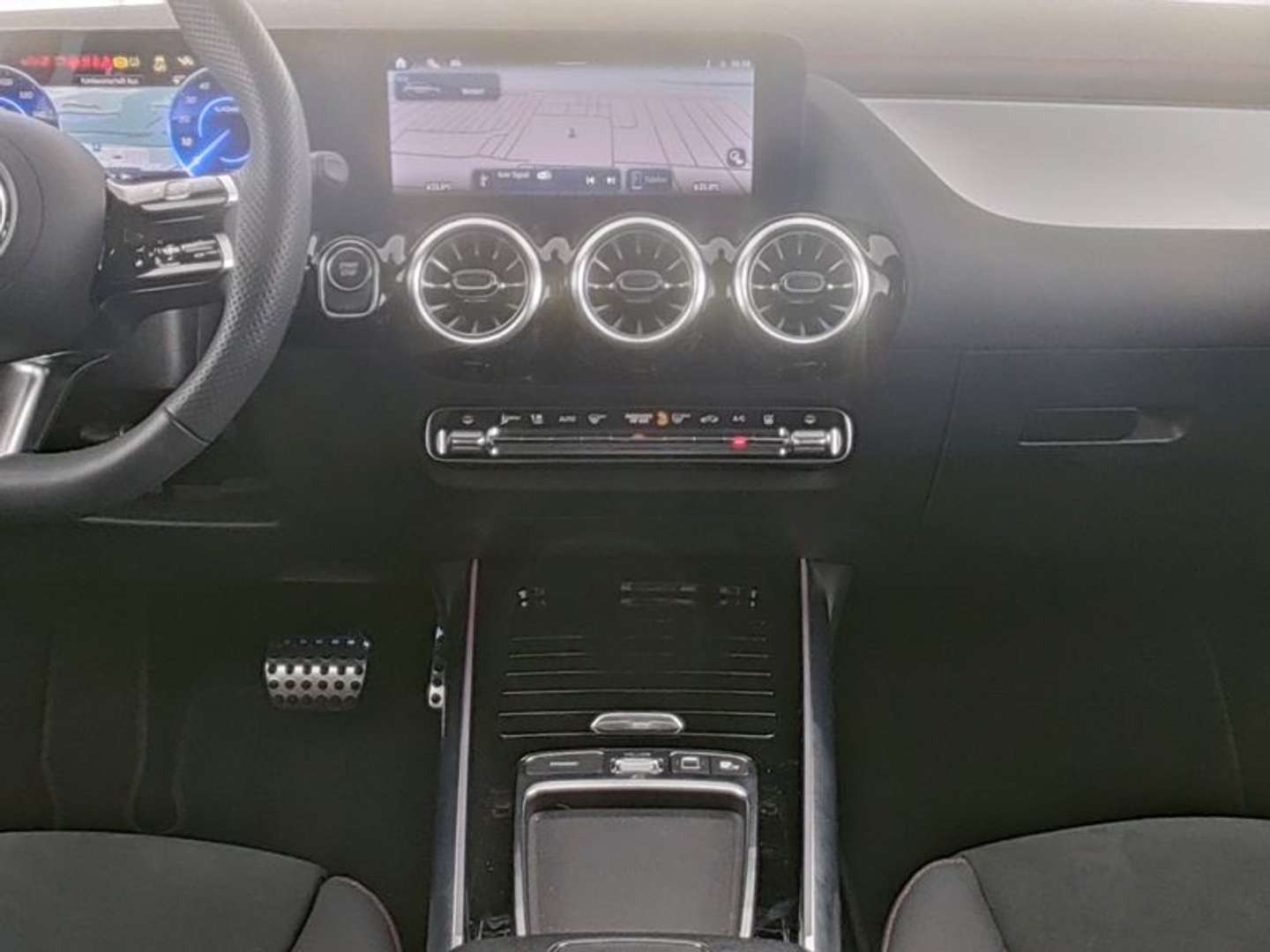 Mercedes EQA 300 Night Edition - 2025 - Joinsteer - #4