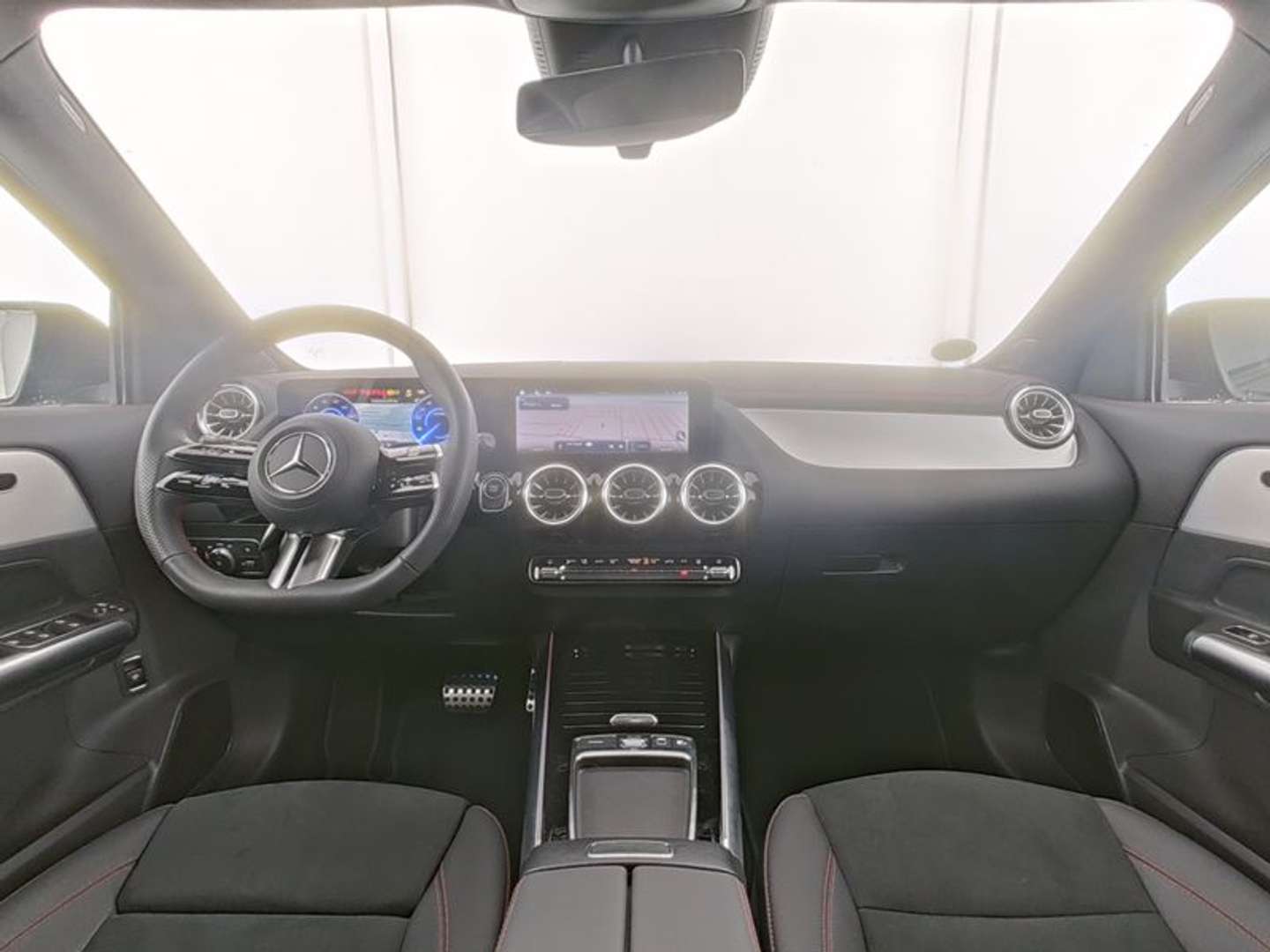 Mercedes EQA 300 Night Edition - 2025 - Joinsteer - #6