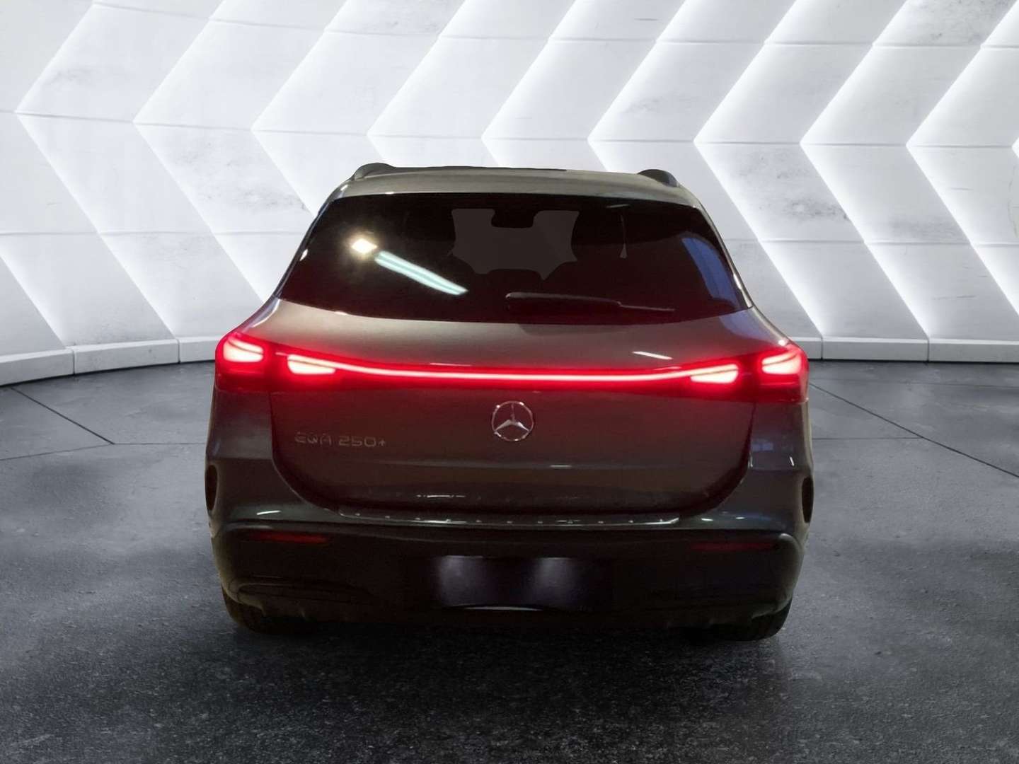 Mercedes EQA 250+ AMG Line - 2025 - Joinsteer - #7
