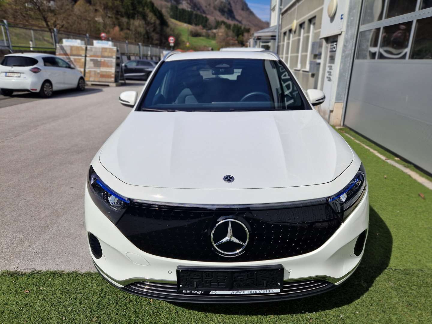 Mercedes EQA 300 Advanced Plus - 2024 - Joinsteer - #3