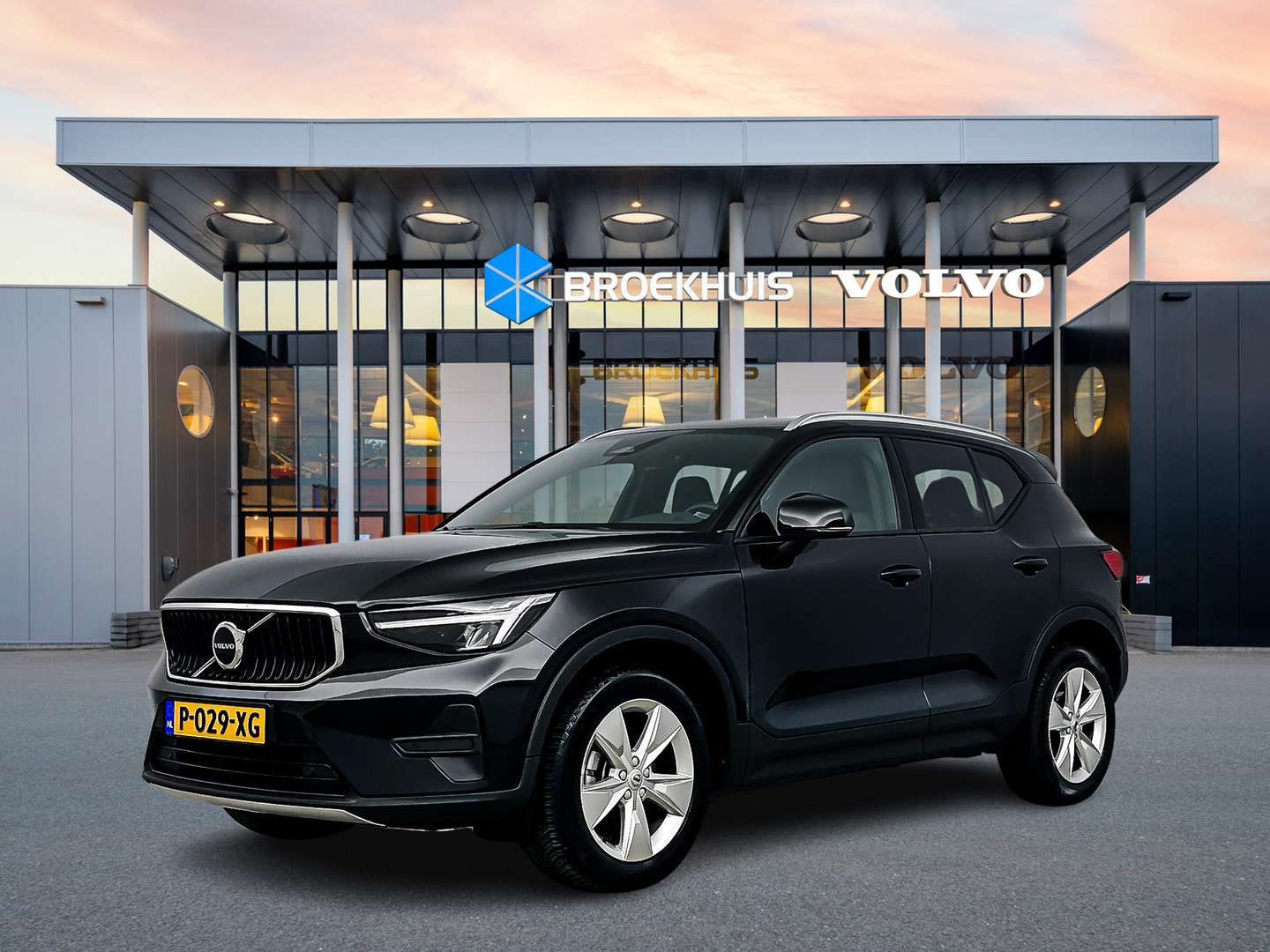 Volvo XC40 B3 Core - 2022 - Joinsteer - #1