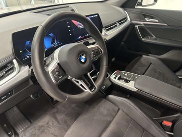 BMW X1 SDrive20d — photo 8