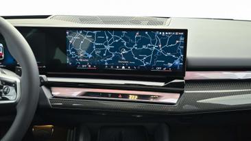 BMW Série 5 540d XDrive — photo 15