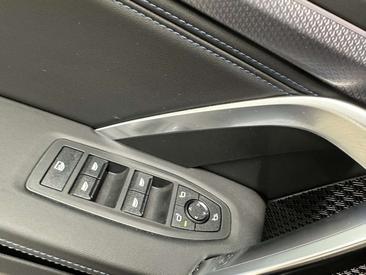BMW X1 SDrive20d — photo 15