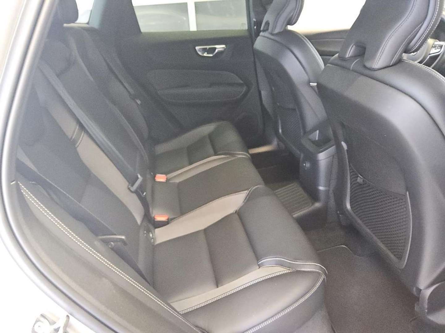 Volvo XC60 T6 Recharge R-Design - 2022 - Joinsteer - #7
