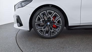 BMW Série 5 540d XDrive — photo 28