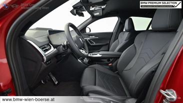 BMW IX2 EDrive20 — photo 21