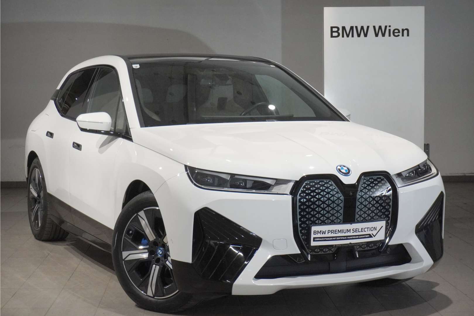 BMW IX XDrive40 - 2022 - Joinsteer - #1