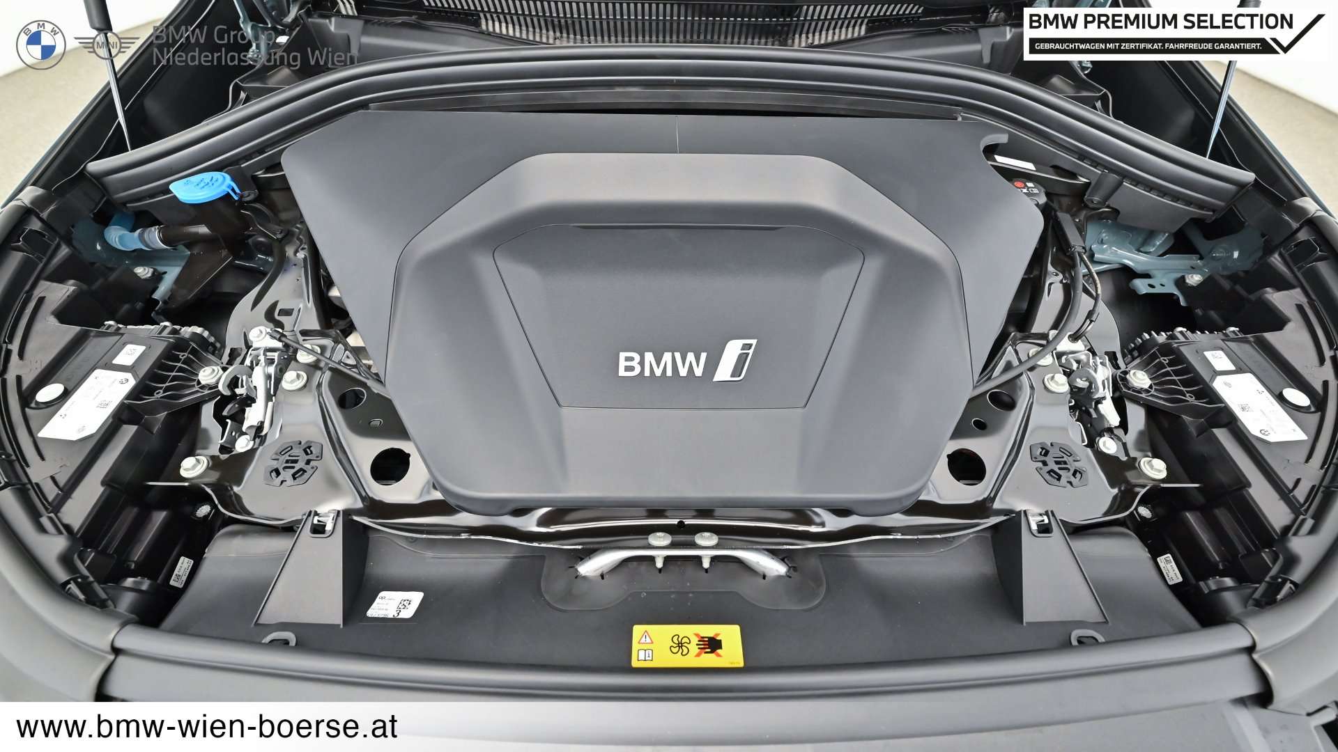 BMW IX1 EDrive20 - 2025 - Joinsteer - #21