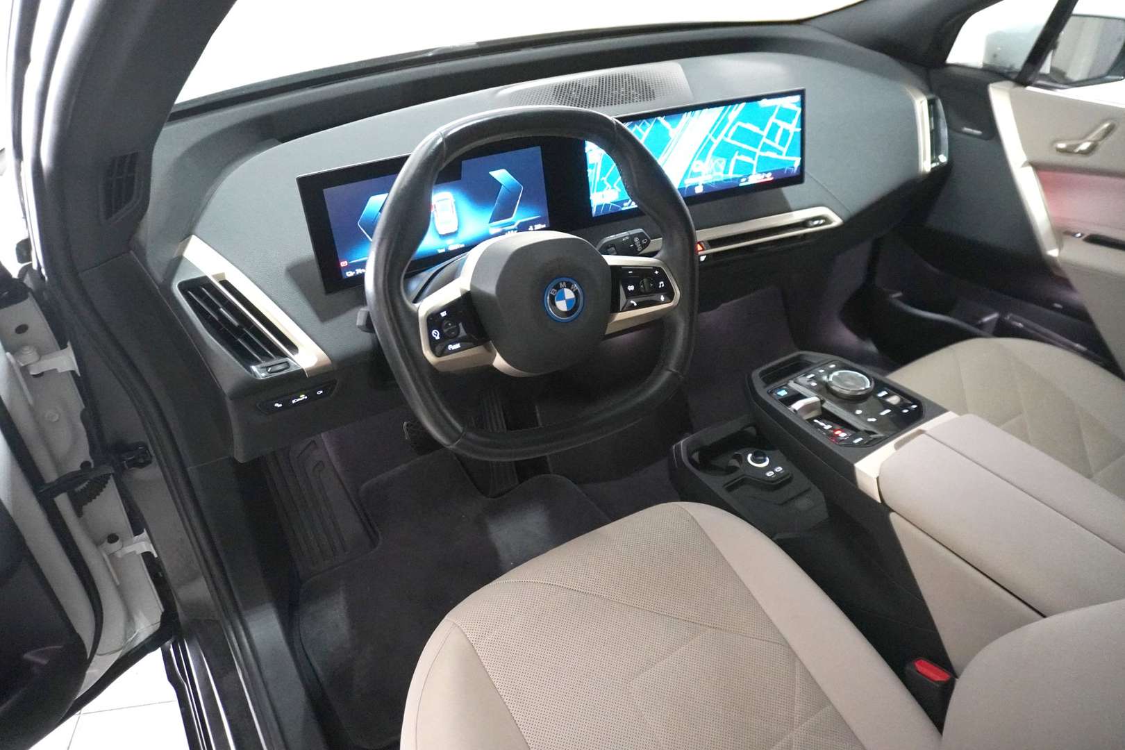 BMW IX XDrive40 - 2022 - Joinsteer - #5