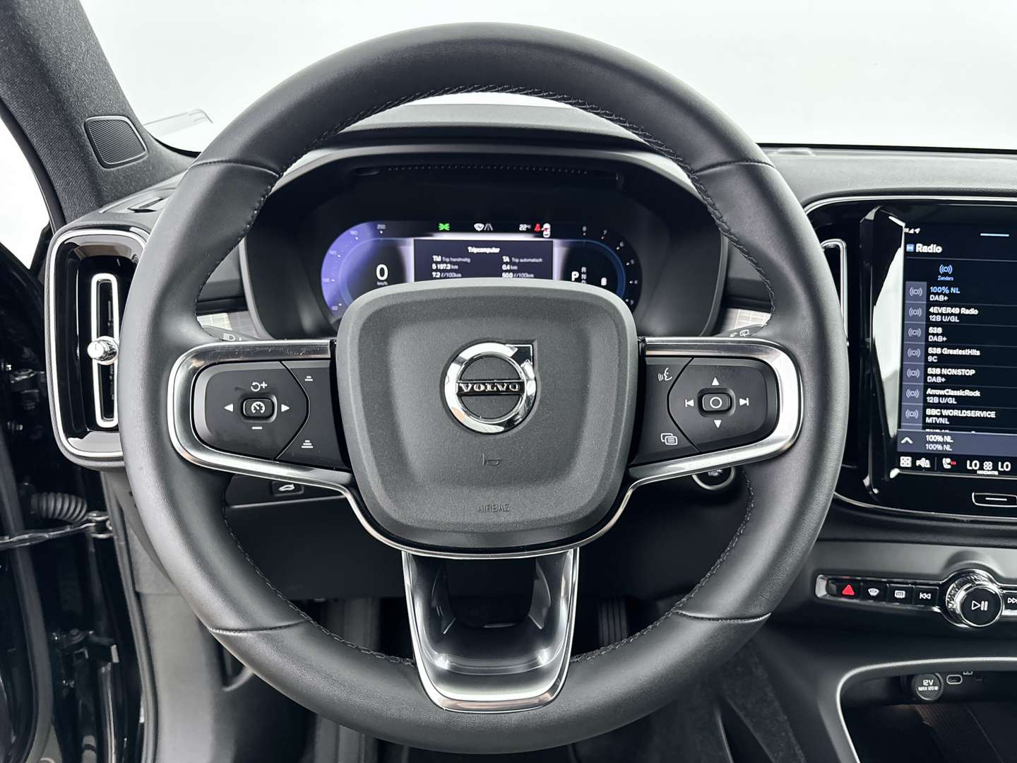 Volvo XC40 B3 Core - 2022 - Joinsteer - #9