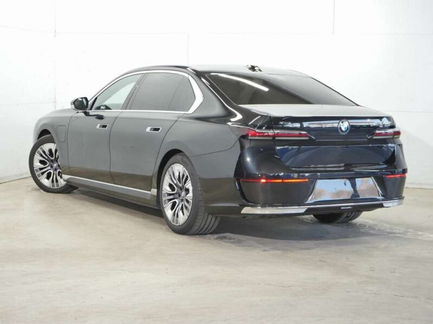 BMW Série 7 Executive 750e XDrive - 2024 - Joinsteer - #2