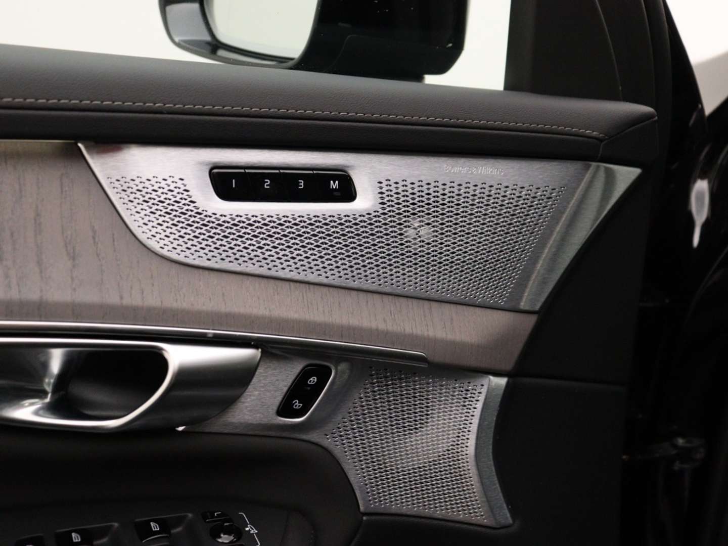 Volvo XC90 T8 Ultimate - 2025 - Joinsteer - #13