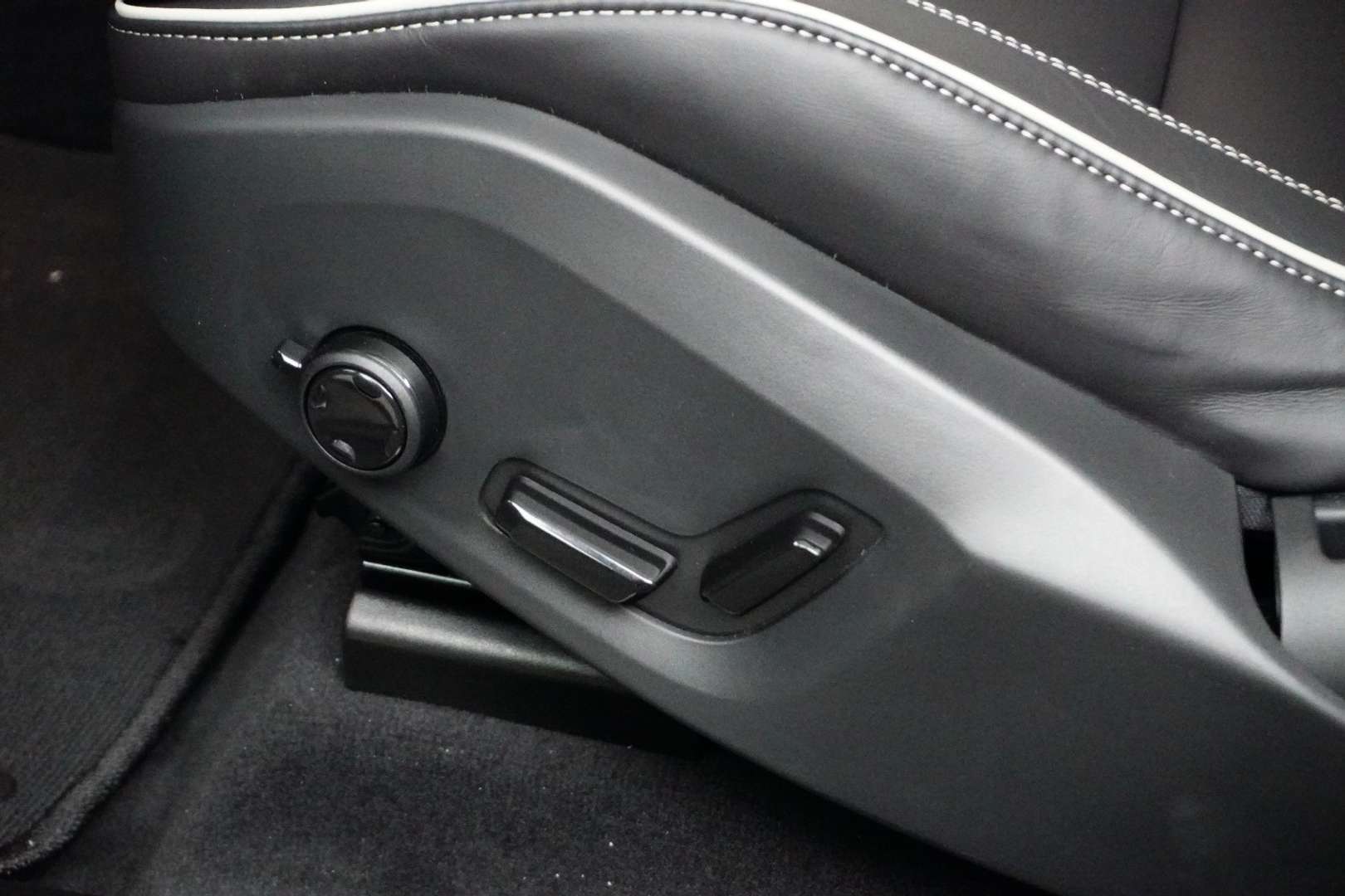 Volvo XC60 T6 Recharge Plus - 2024 - Joinsteer - #5