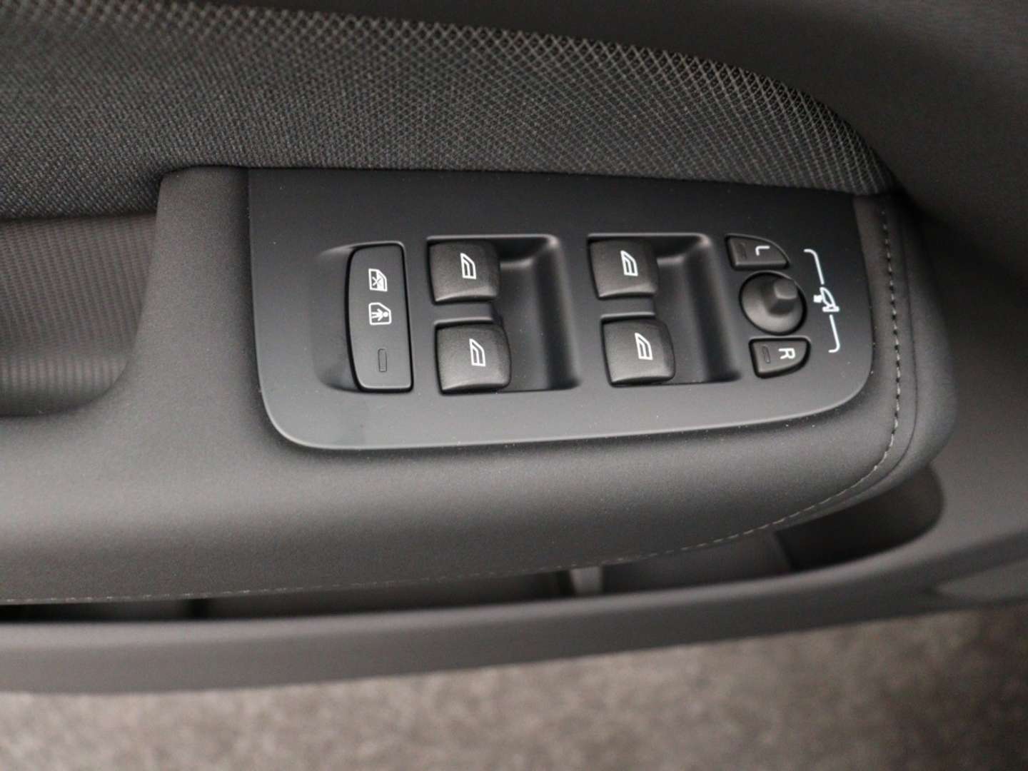 Volvo XC60 T6 Recharge Plus - 2025 - Joinsteer - #11