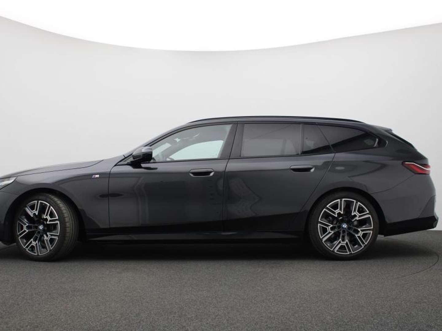 BMW Série 5 M Sport 520 - 2024 - Joinsteer - #2