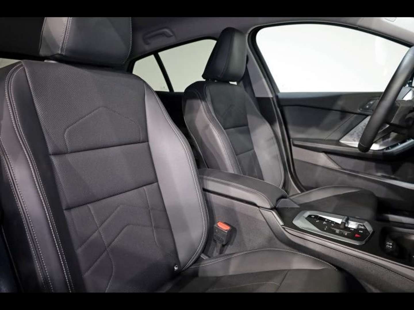 BMW 116 Hatch M Sport 116 - 2025 - Joinsteer - #10