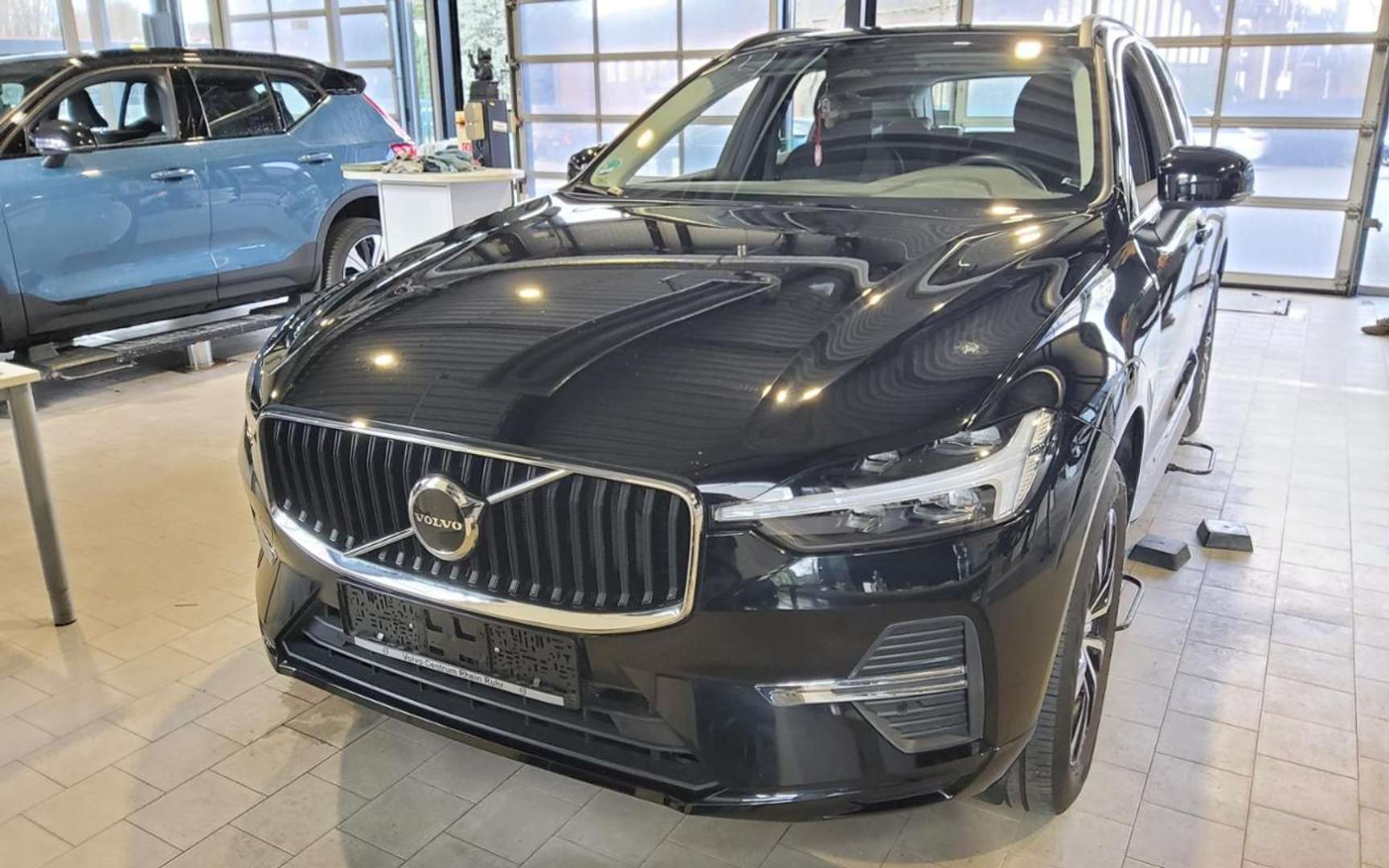 Volvo XC60 B4 Core - 2023 - Joinsteer - #1