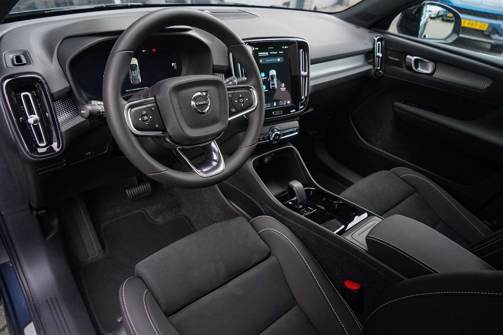 Volvo C40 Recharge PLUS - 2026 - Joinsteer - #12