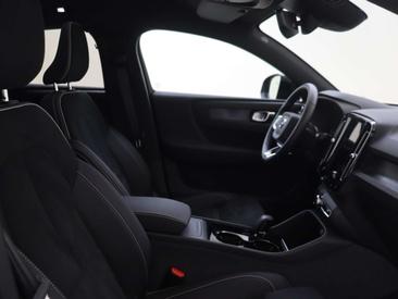Volvo C40 Recharge PLUS — photo 11