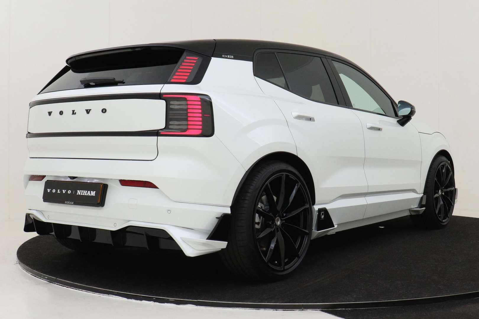 Volvo EX30 Single Motor Plus - 2025 - Joinsteer - #1