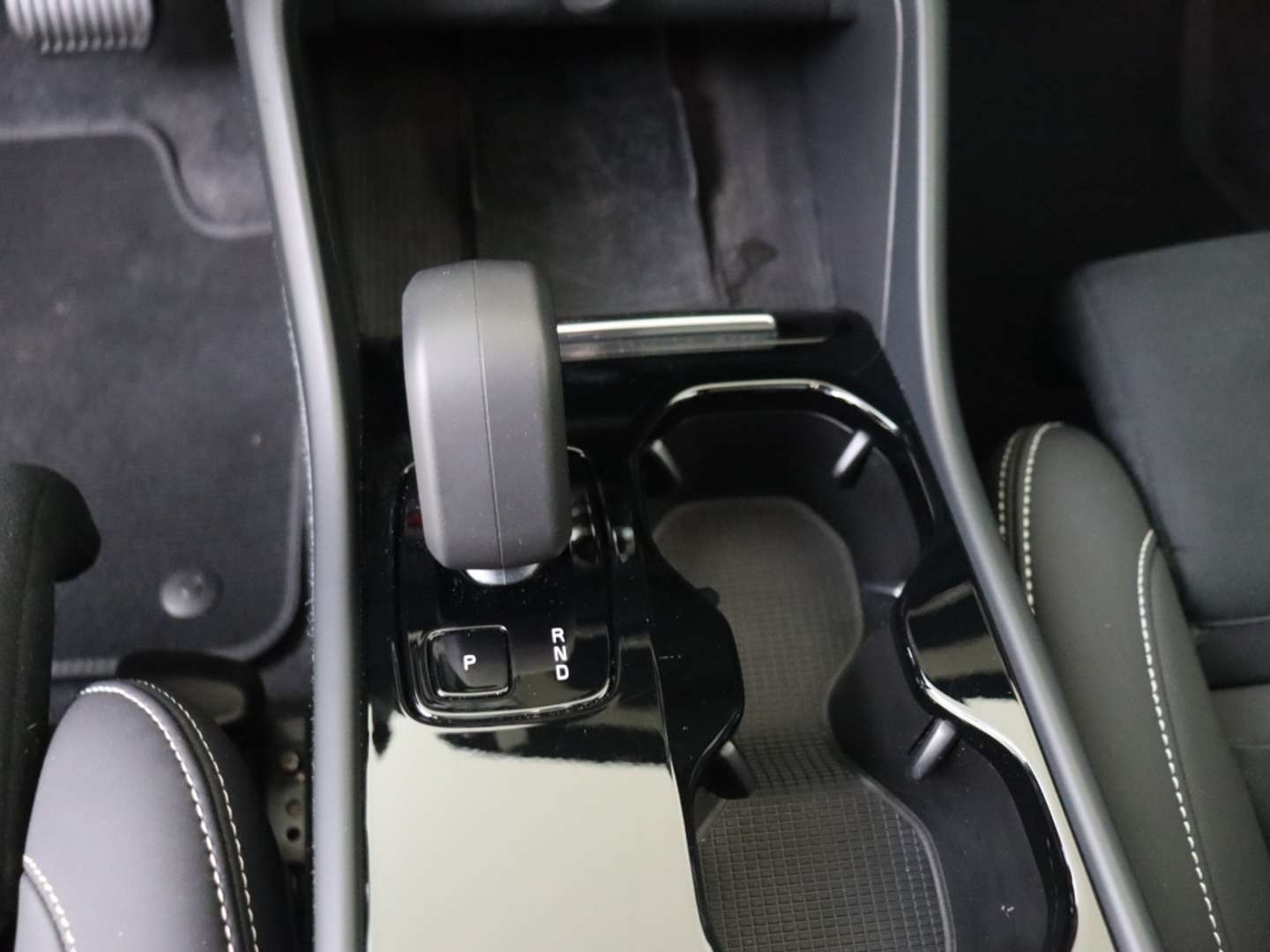 Volvo C40 Recharge PLUS - 2025 - Joinsteer - #17