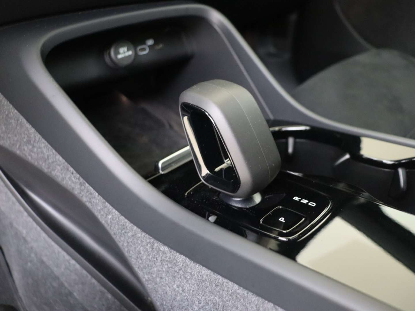 Volvo C40 Recharge PLUS - 2025 - Joinsteer - #18