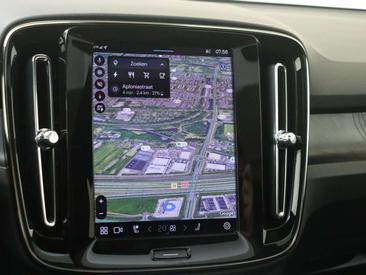 Volvo C40 Recharge PLUS — photo 23