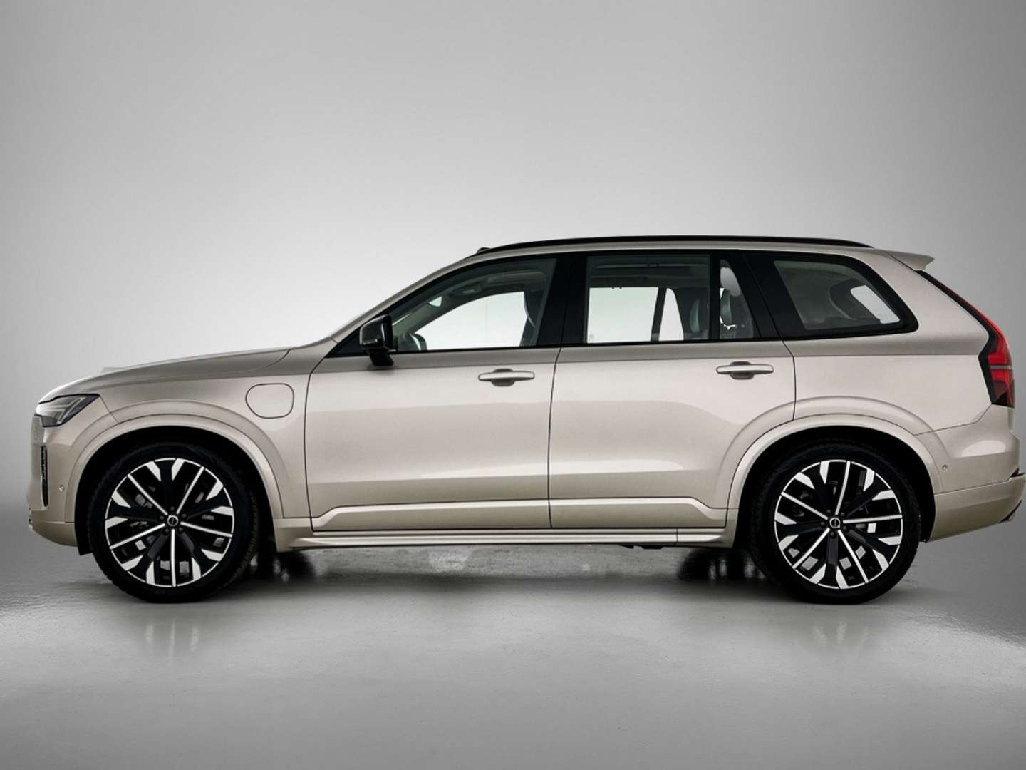 Volvo XC90 T8 - 2025 - Joinsteer - #1