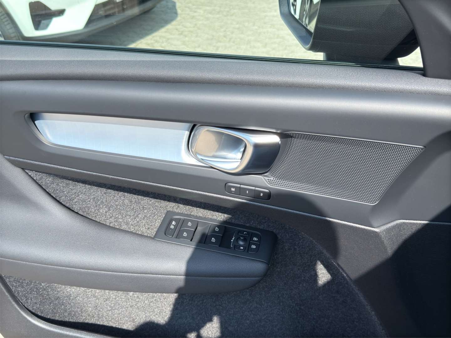 Volvo XC40 B3 Core - 2024 - Joinsteer - #12