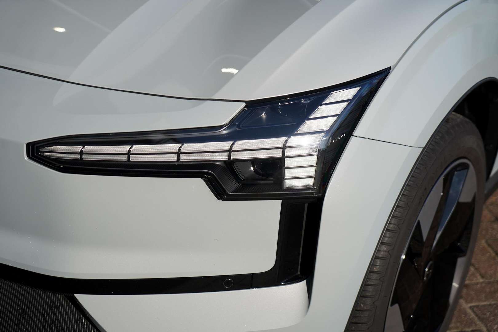 Volvo EX30 Single Motor Plus - 2025 - Joinsteer - #3