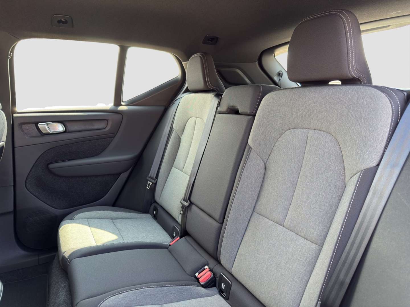 Volvo XC40 B3 Core - 2024 - Joinsteer - #14