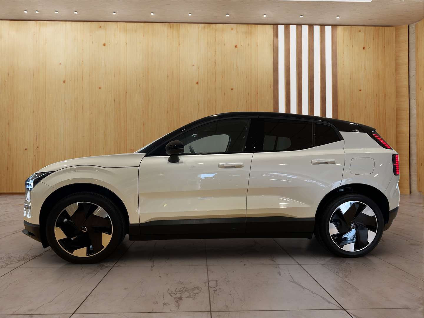 Volvo EX30 Single Motor Plus - 2025 - Joinsteer - #2