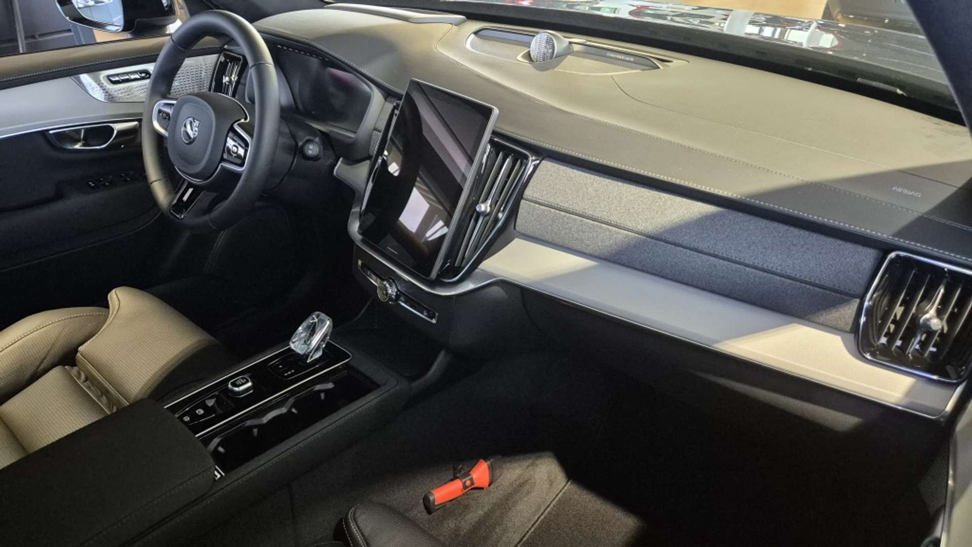 Volvo XC90 T8 Executive - 2026 - Joinsteer - #2