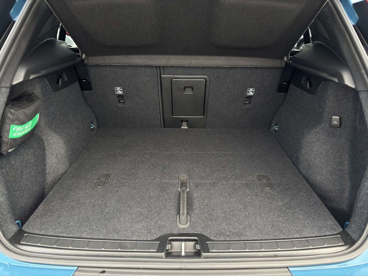 Volvo XC40 B4 Plus - 2025 - Joinsteer - #16