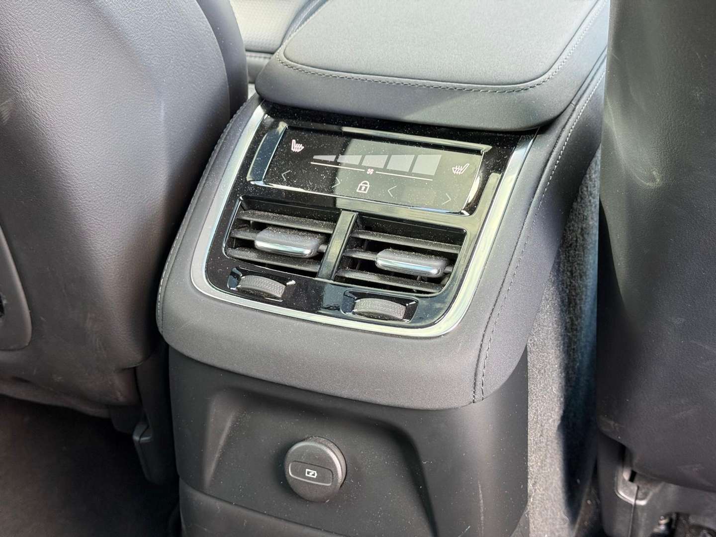 Volvo XC90 T8 Recharge Ultimate - 2025 - Joinsteer - #33