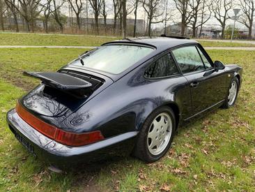 Porsche 964 Carrera 2 — photo 18